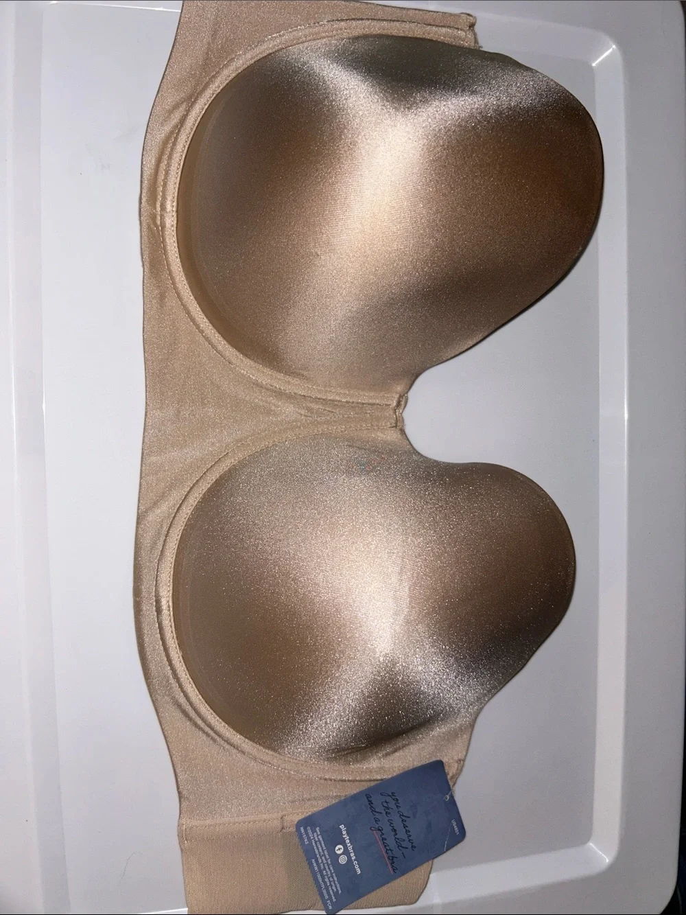 strapless underwire- stay put support cool comfort